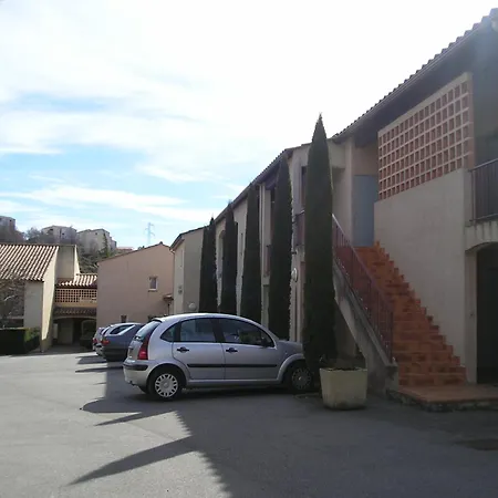 Eden 24 *